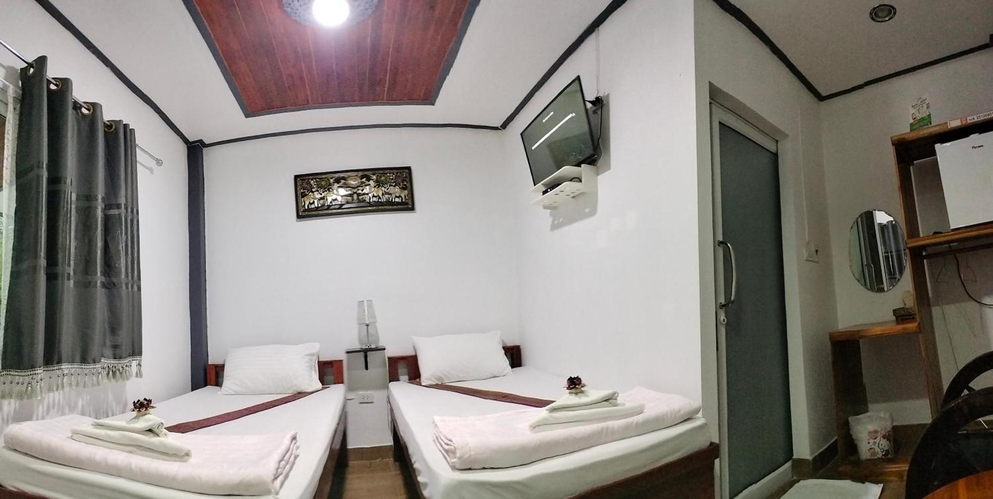 Moat View Hotel Sukhothai Ngoại thất bức ảnh