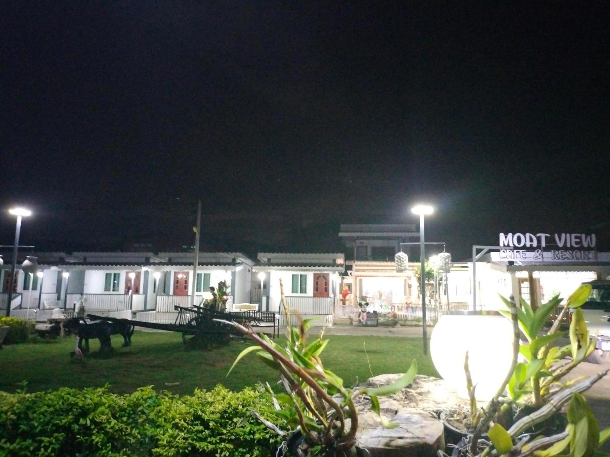Moat View Hotel Sukhothai Ngoại thất bức ảnh