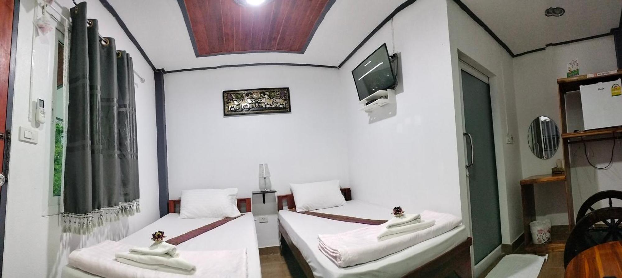 Moat View Hotel Sukhothai Ngoại thất bức ảnh