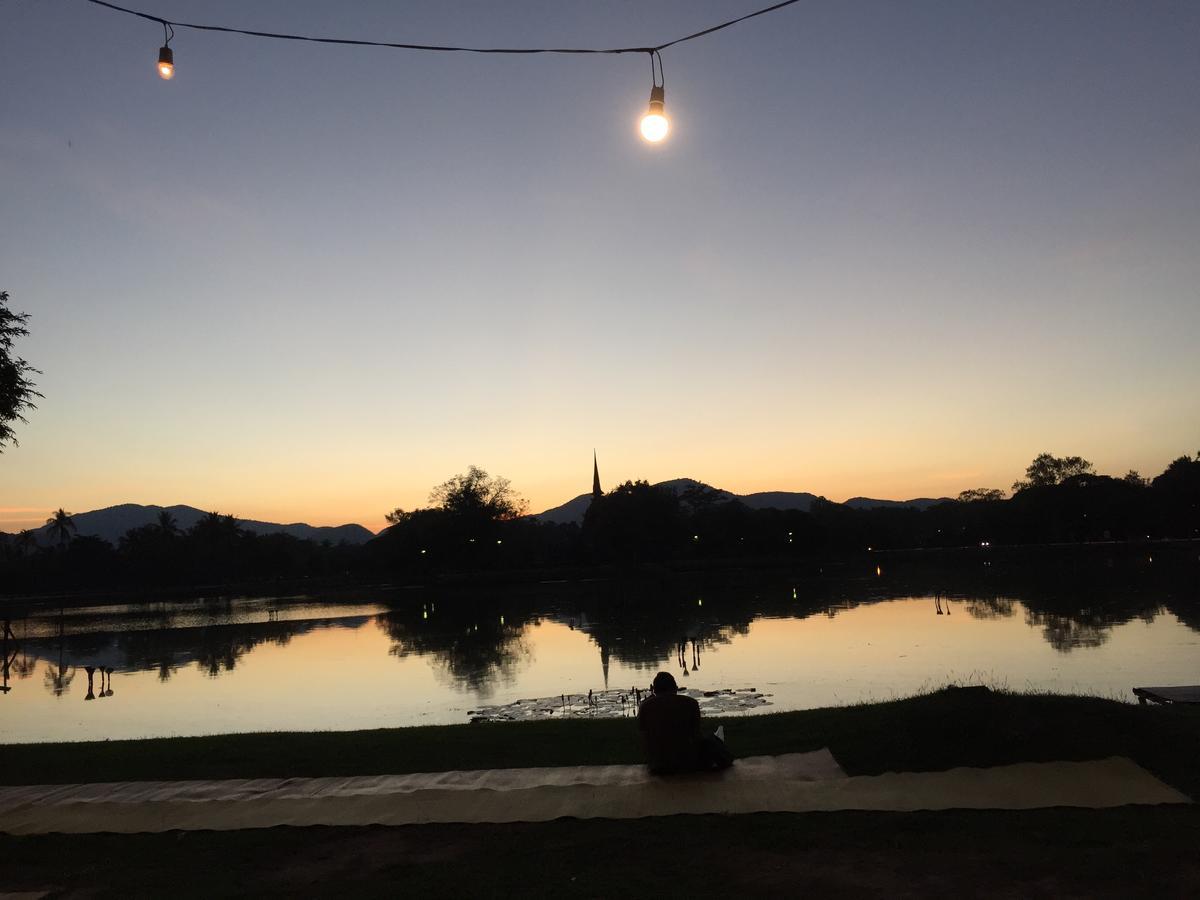 Moat View Hotel Sukhothai Ngoại thất bức ảnh