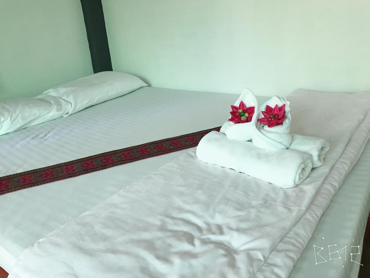 Moat View Hotel Sukhothai Ngoại thất bức ảnh