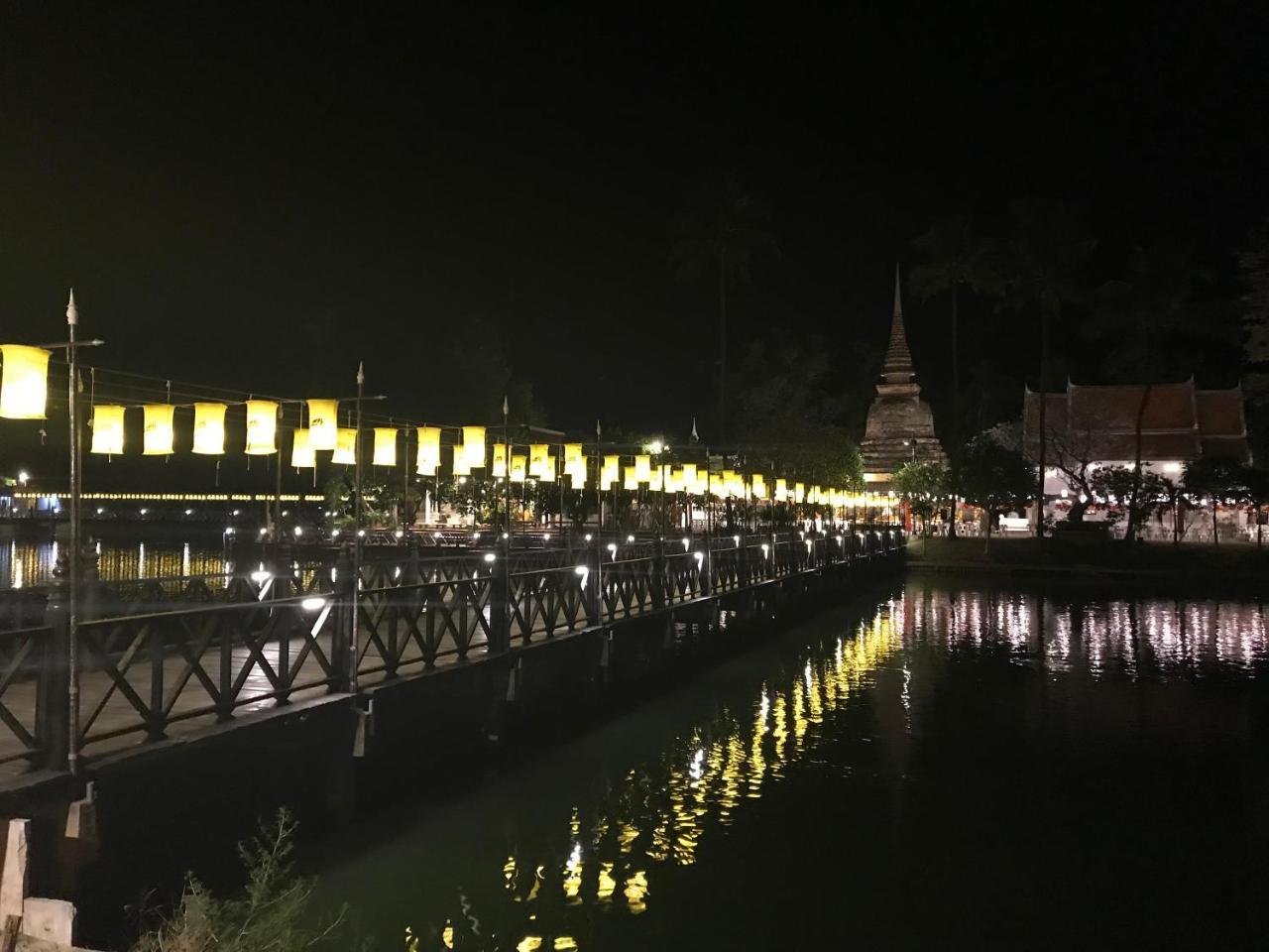 Moat View Hotel Sukhothai Ngoại thất bức ảnh